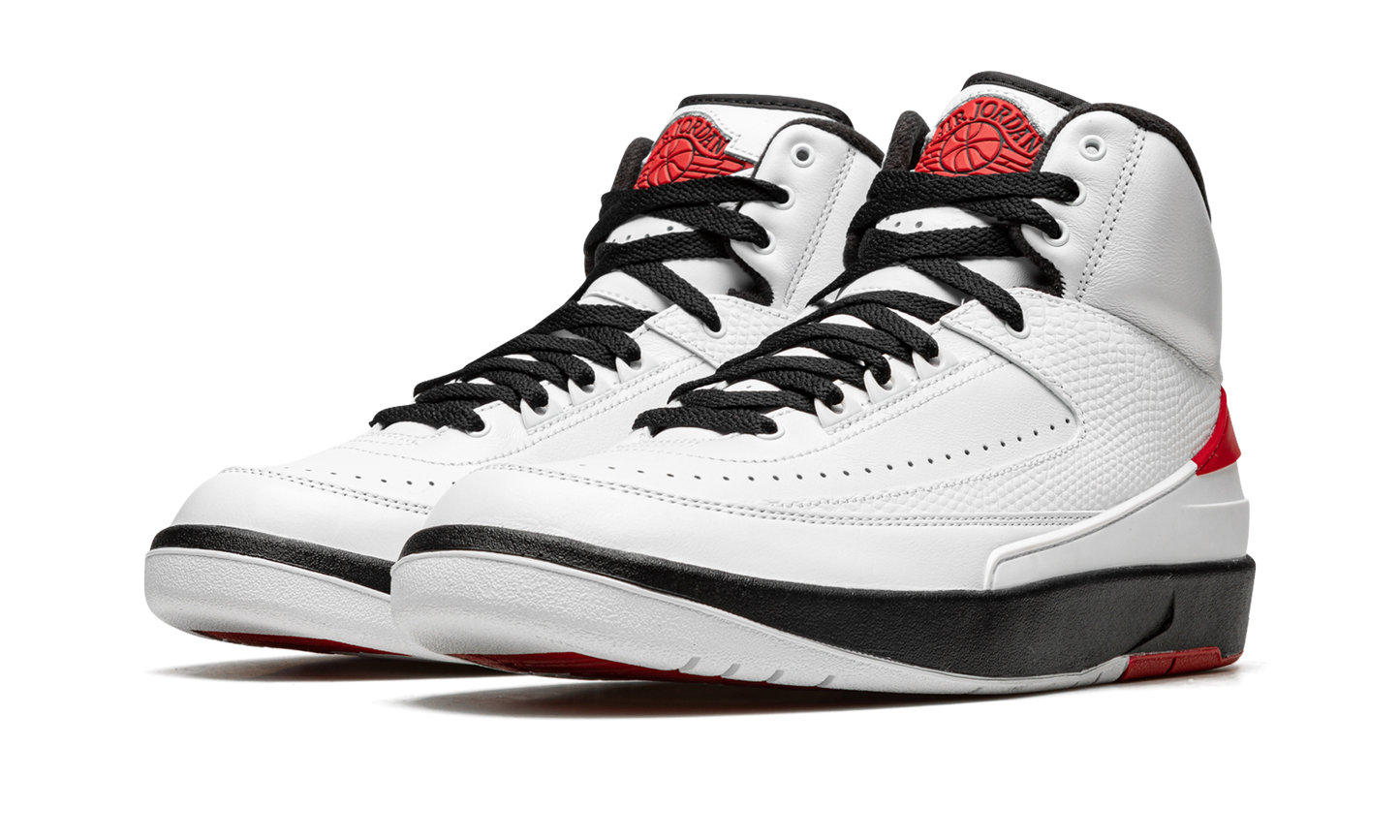 Air Jordan 2 Retro OG "Chicago 2022"