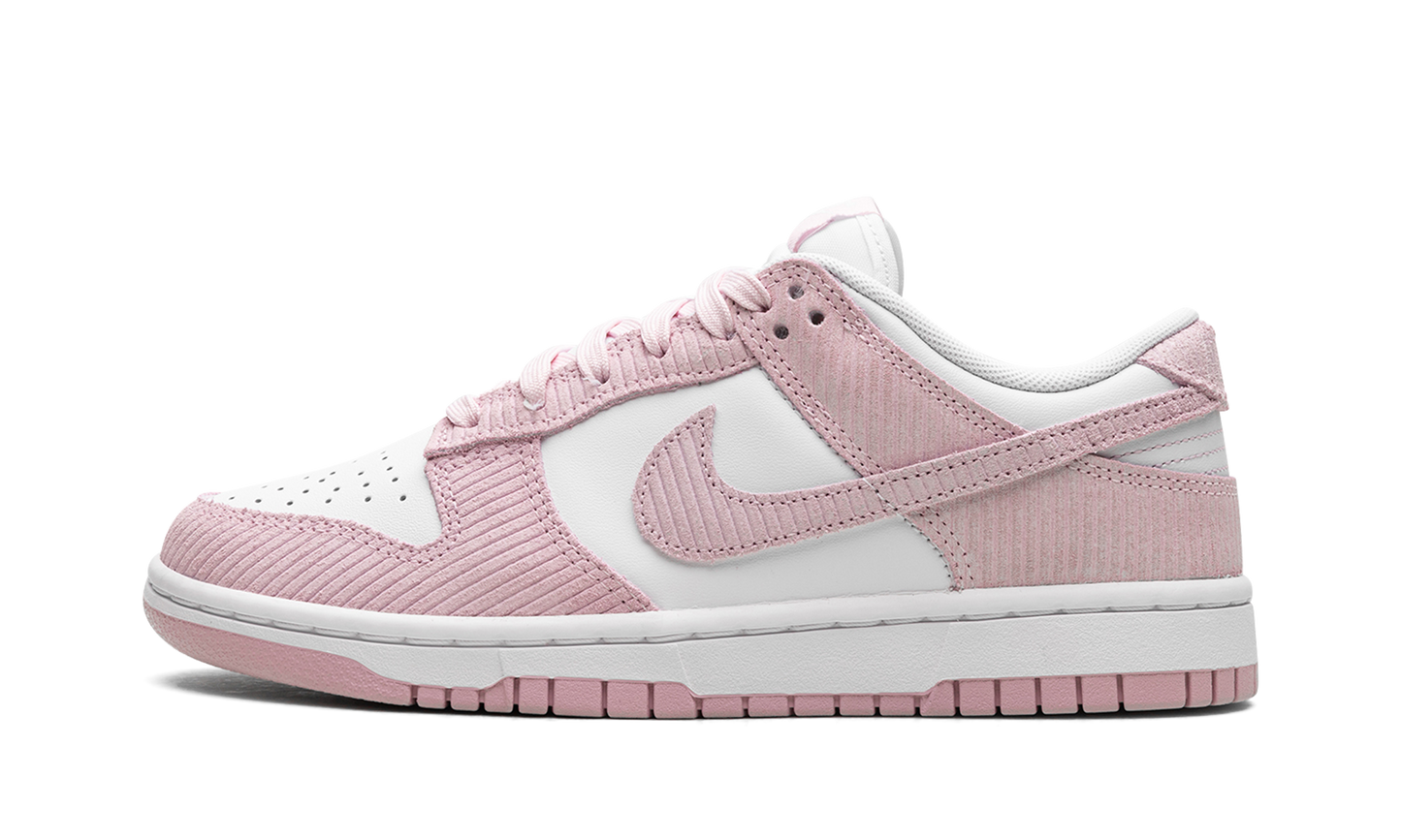 DUNK LOW WMNS "PINK CORDUROY"