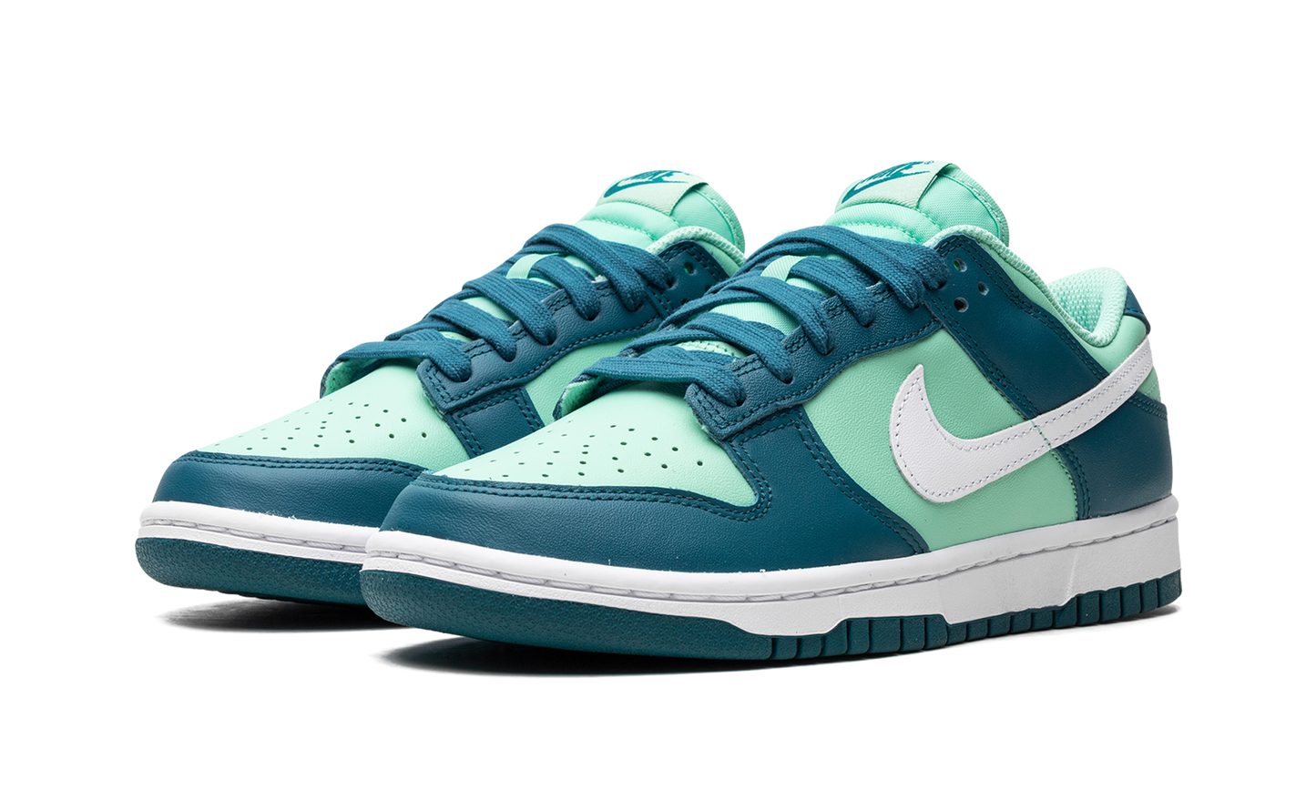 DUNK LOW WMNS "Geode Teal"