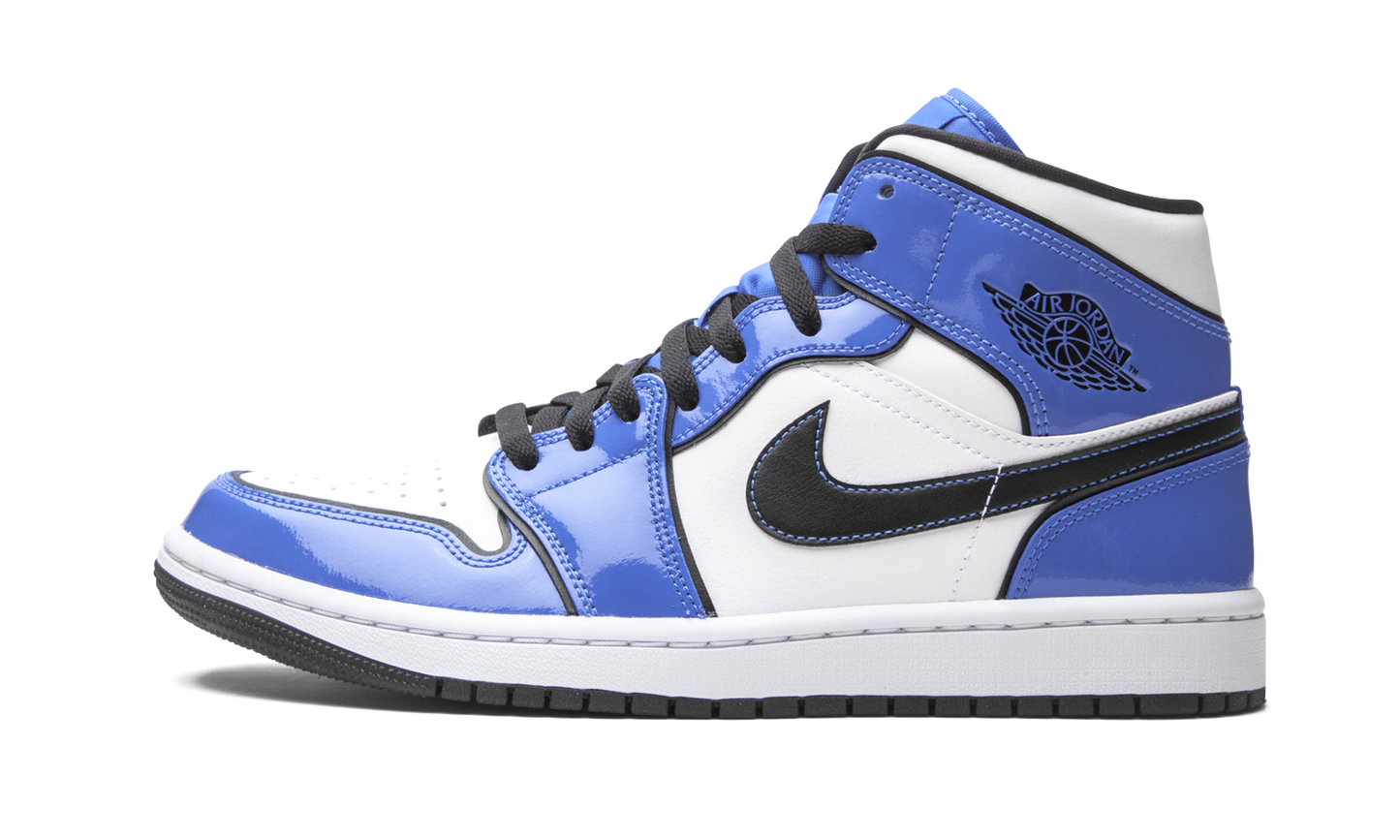 Air Jordan 1 Mid SE "Signal Blue"