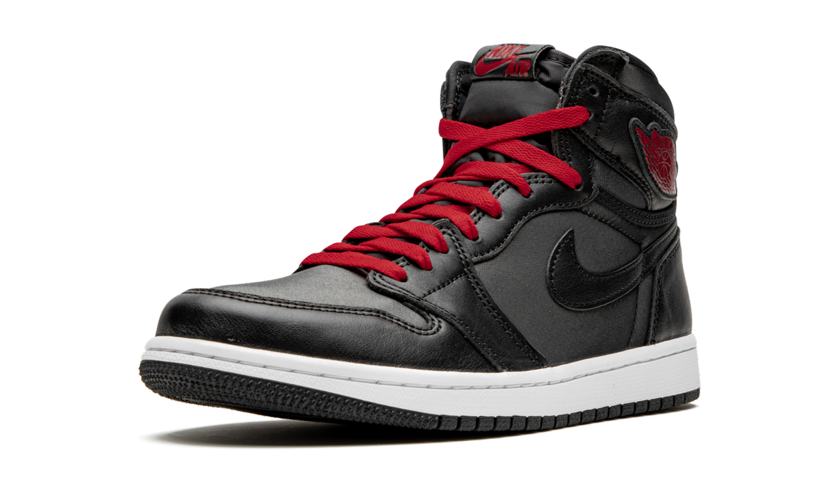 Air Jordan 1 Retro High OG "Black Satin/Gym Red"