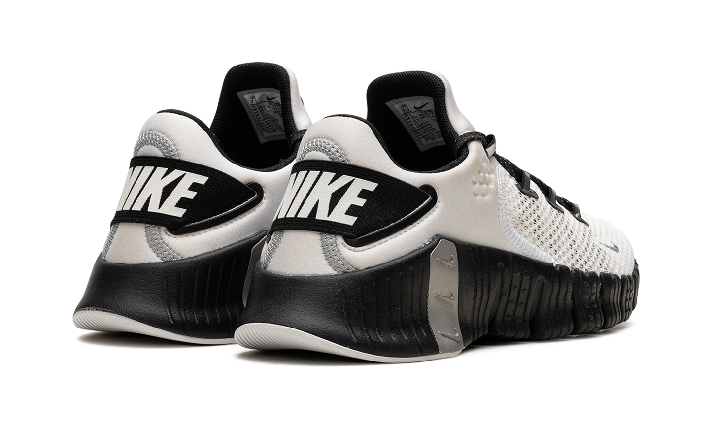 FREE METCON 4 PRM WMNS "White / Black"