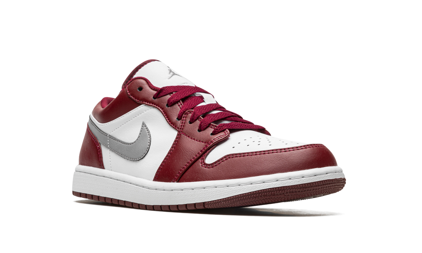 Air Jordan 1 Low "Bordeaux"