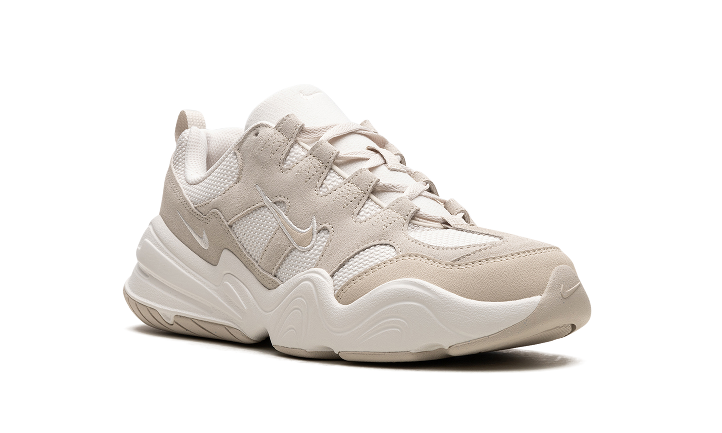 TECH HERA WMNS "Light Orewood brown"