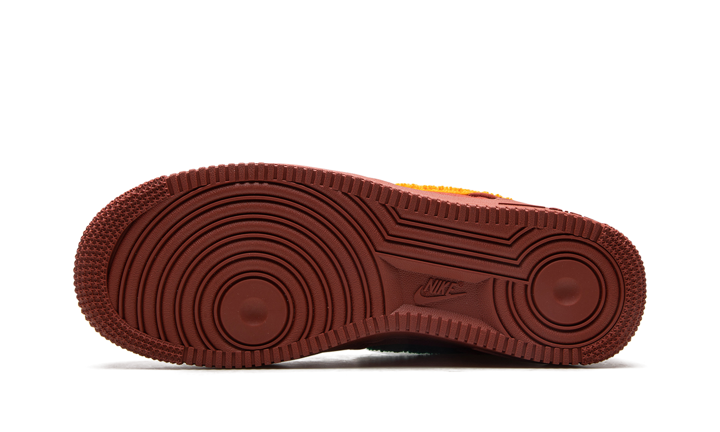 Air Force 1 Low "La Familia"