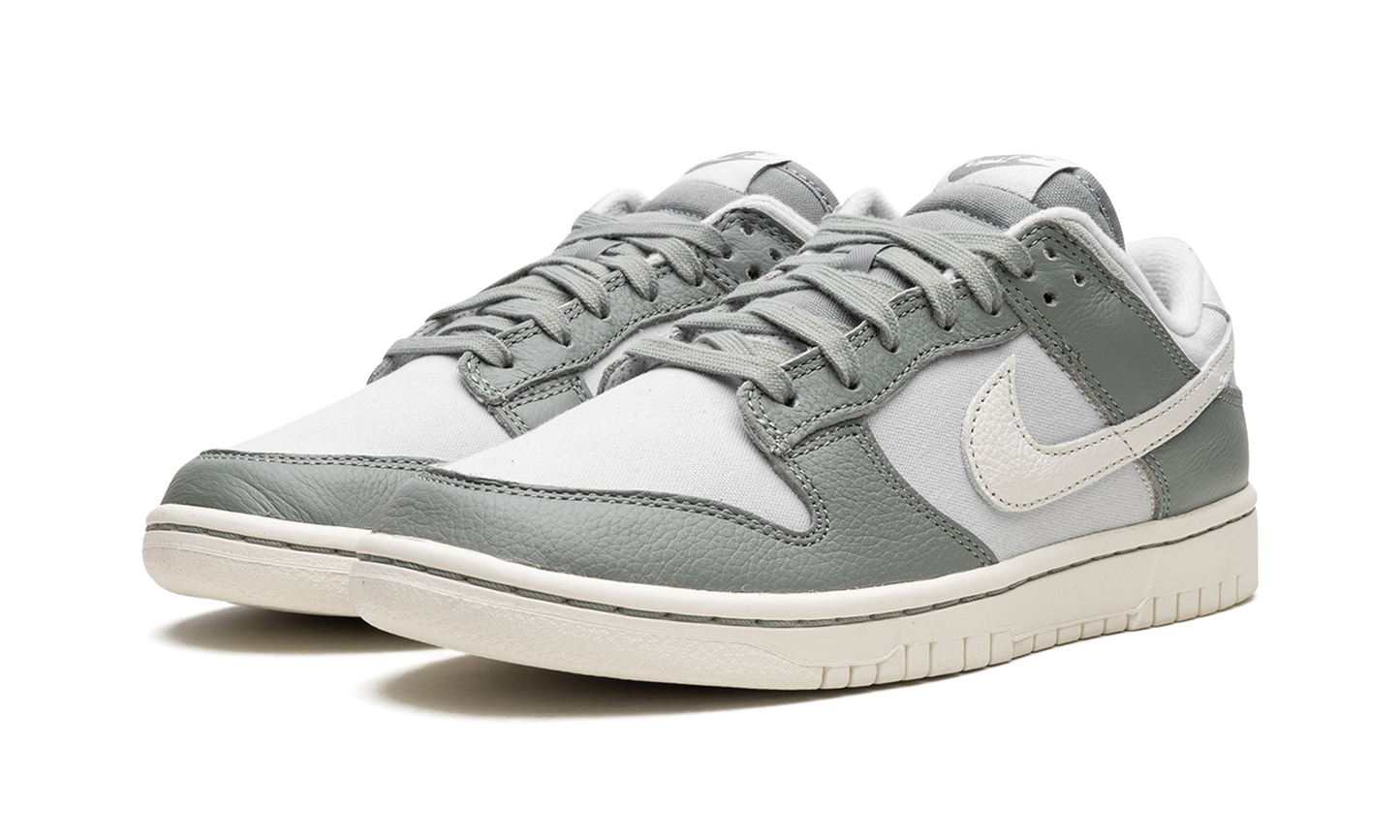 Dunk Low Retro PRM "Mica Green"
