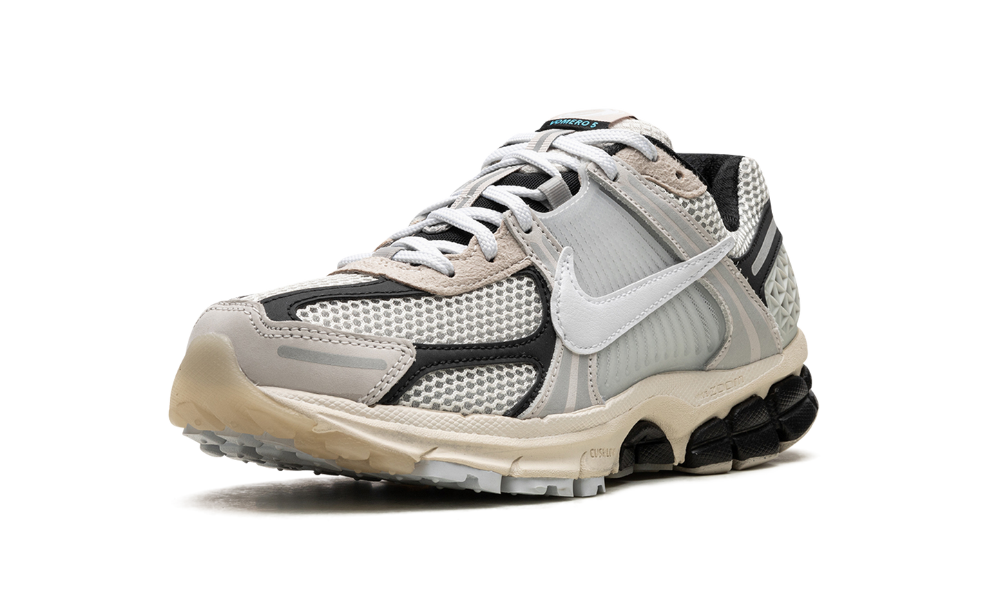 Nike Zoom Vomero 5 "Supersonic"