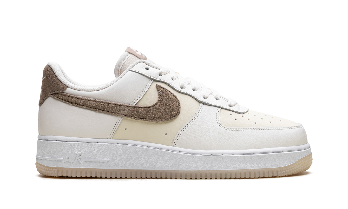 Air Force 1 "Coconut Milk"
