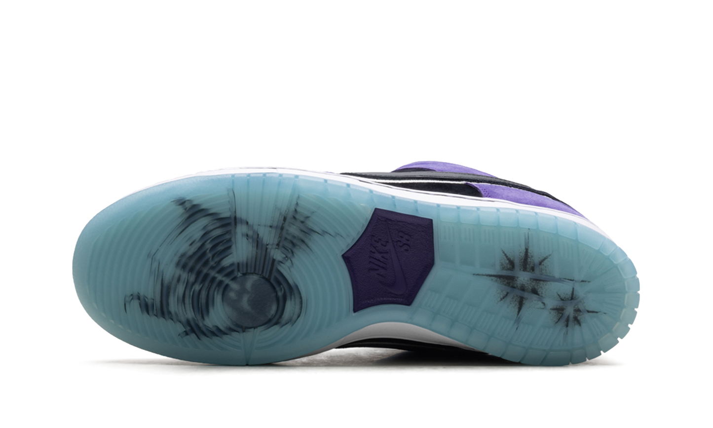 SB Dunk Low "Hayley Wilson"