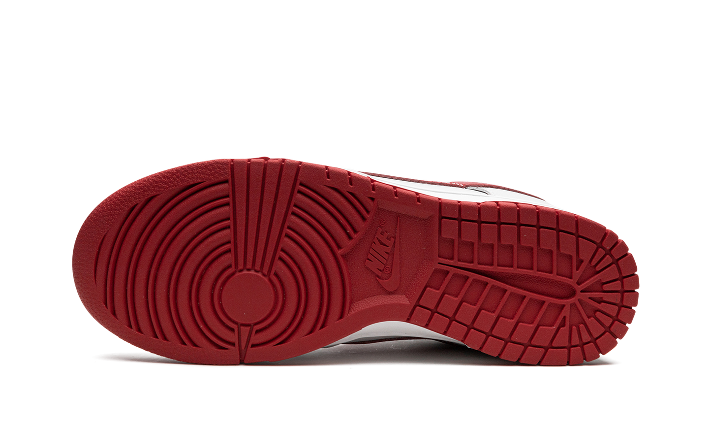 Dunk Low "Vast Grey / Varsity Red"