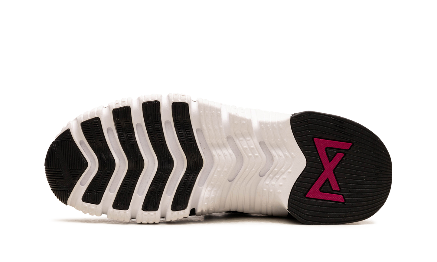 FREE METCON 5 PRM WMNS "Metallic Gold"