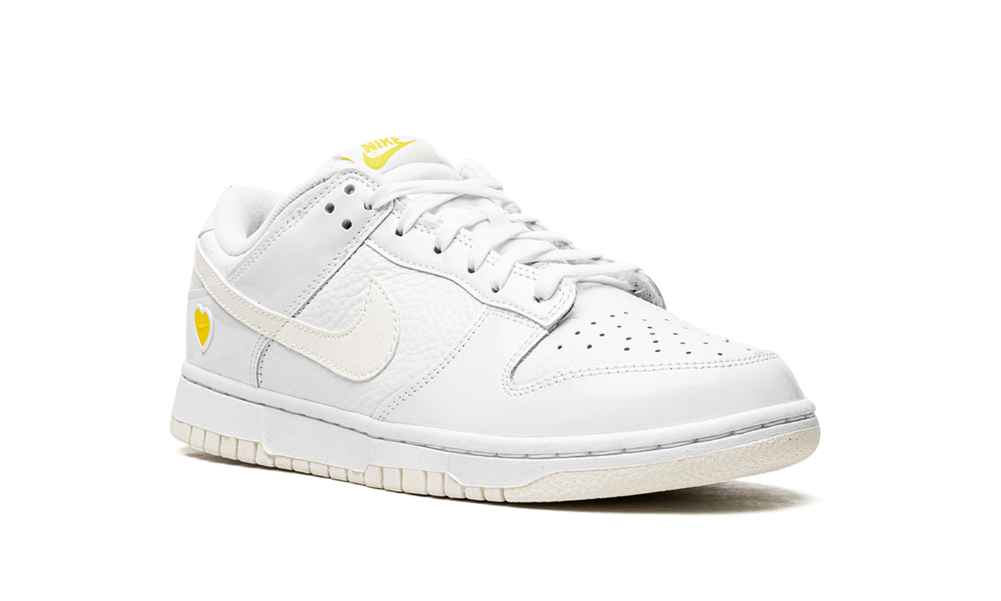 DUNK LO MNS WMNS "Yellow Heart"