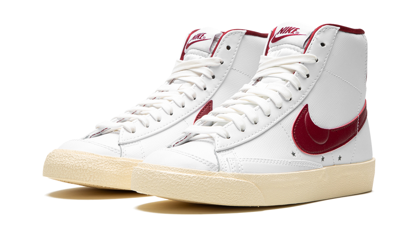 BLAZER MID '77 WMNS "Just Do it"