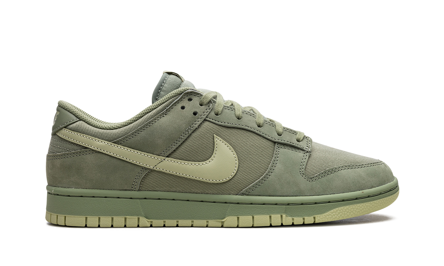 Dunk Low "Oil Green"