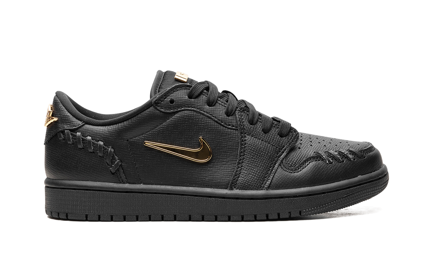 Air Jordan 1 "Black"