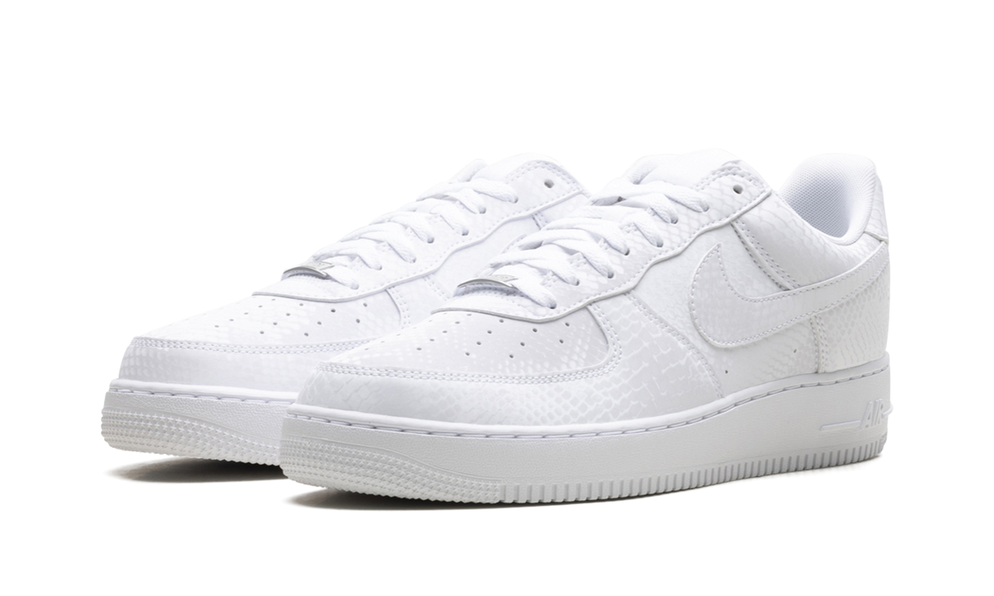 Air Force 1 Low "Kobe Bryant - Triple White"