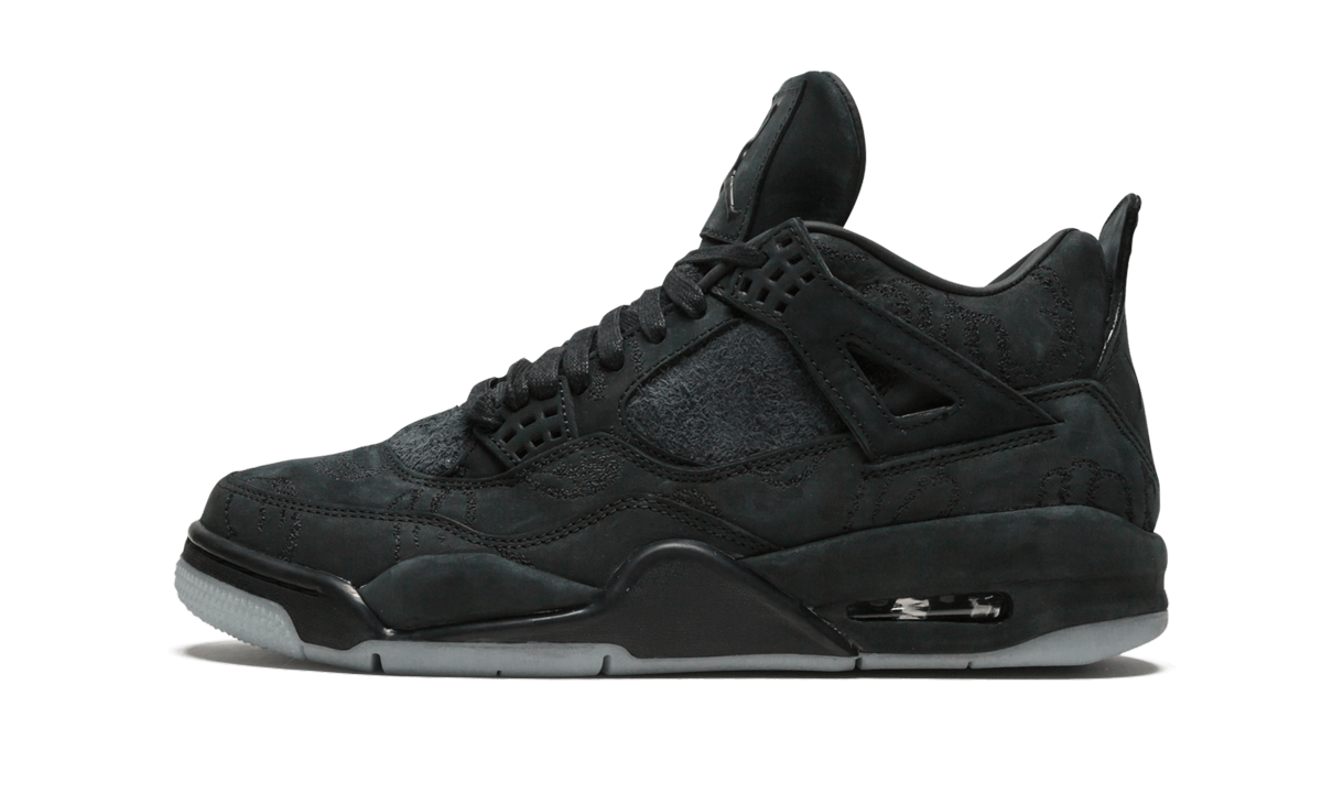 Air Jordan 4 Retro "Kaws - Black"