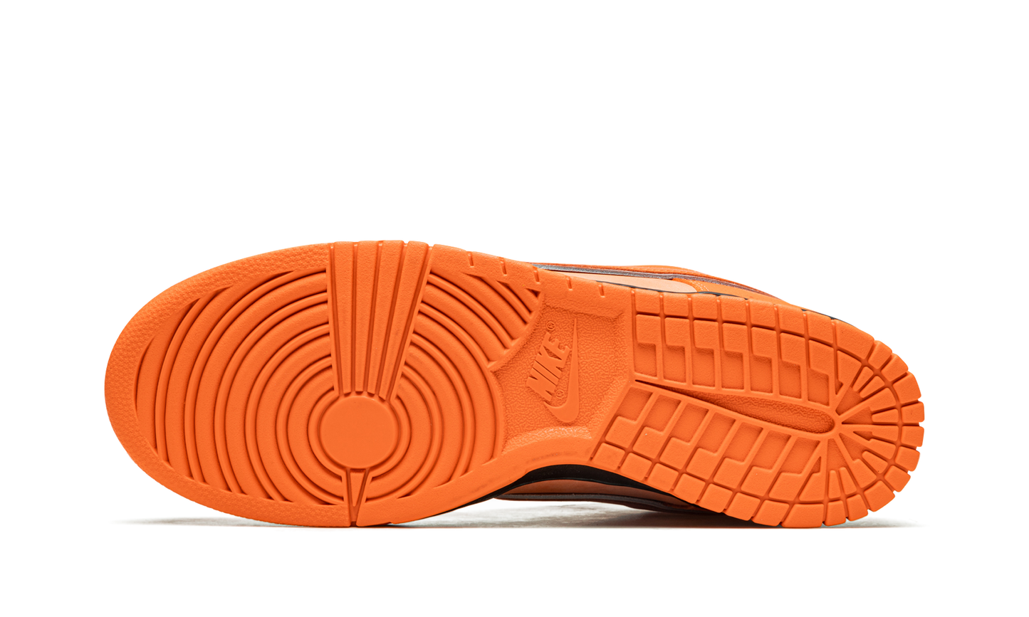SB Dunk Low "Concepts - Orange Lobster Special Box"