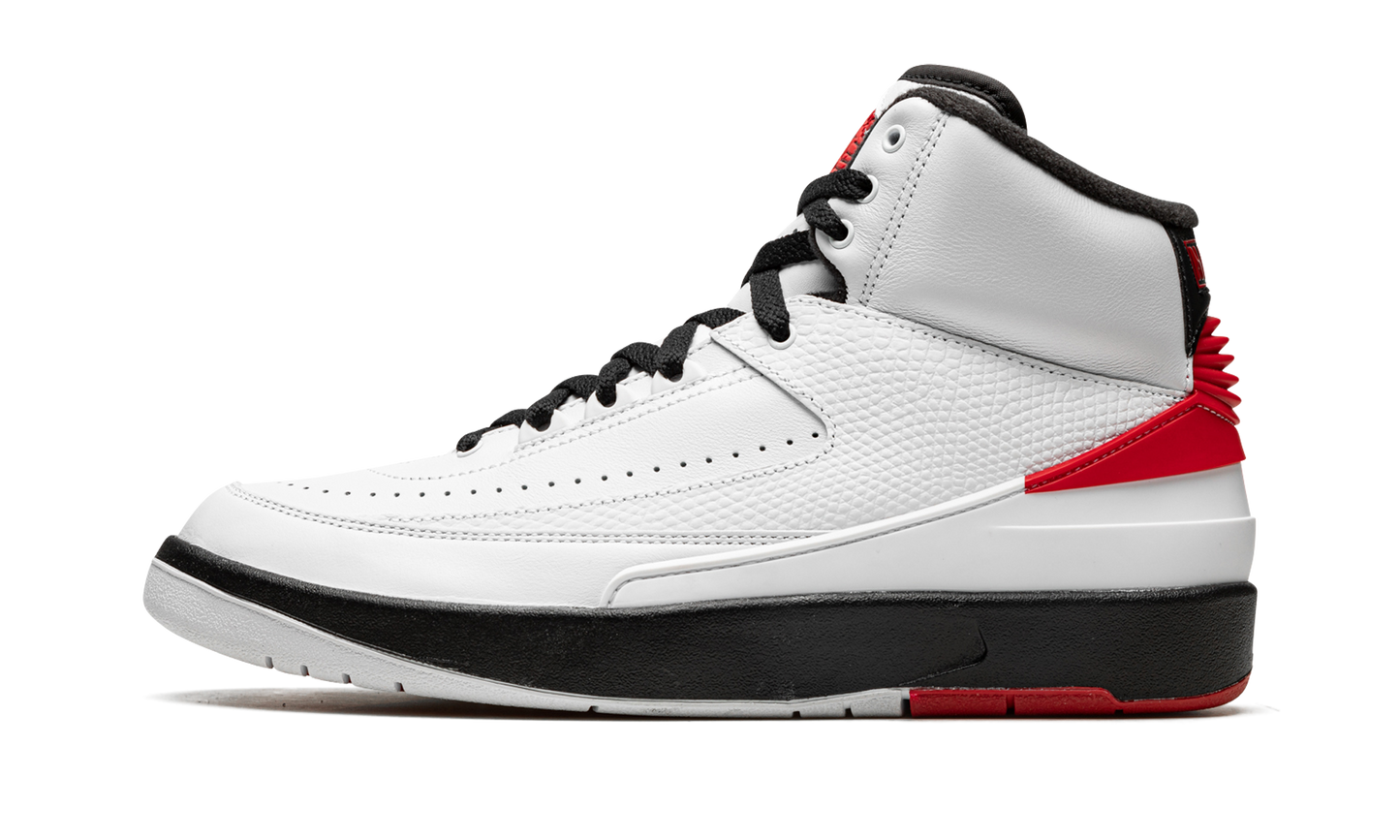 Air Jordan 2 Retro OG "Chicago 2022"