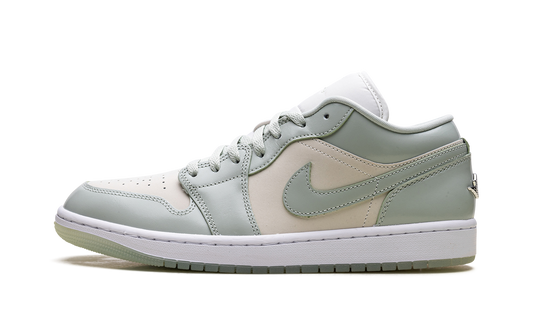 Jordan 1 Low WMNS "Seafoam Sail"