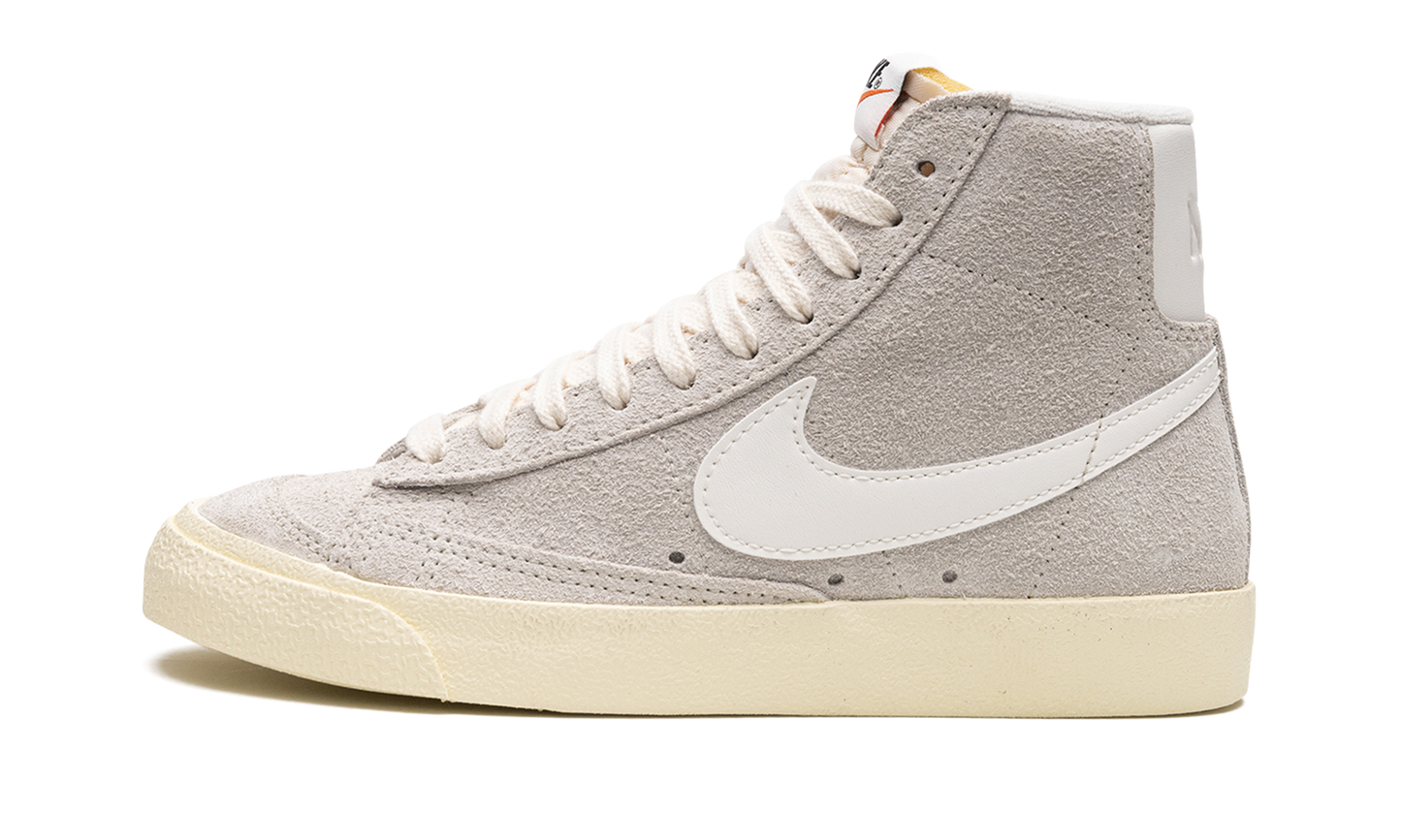 BLAZER MID 77 VINTAGE MNS WMNS "Light Bone Alabaster"