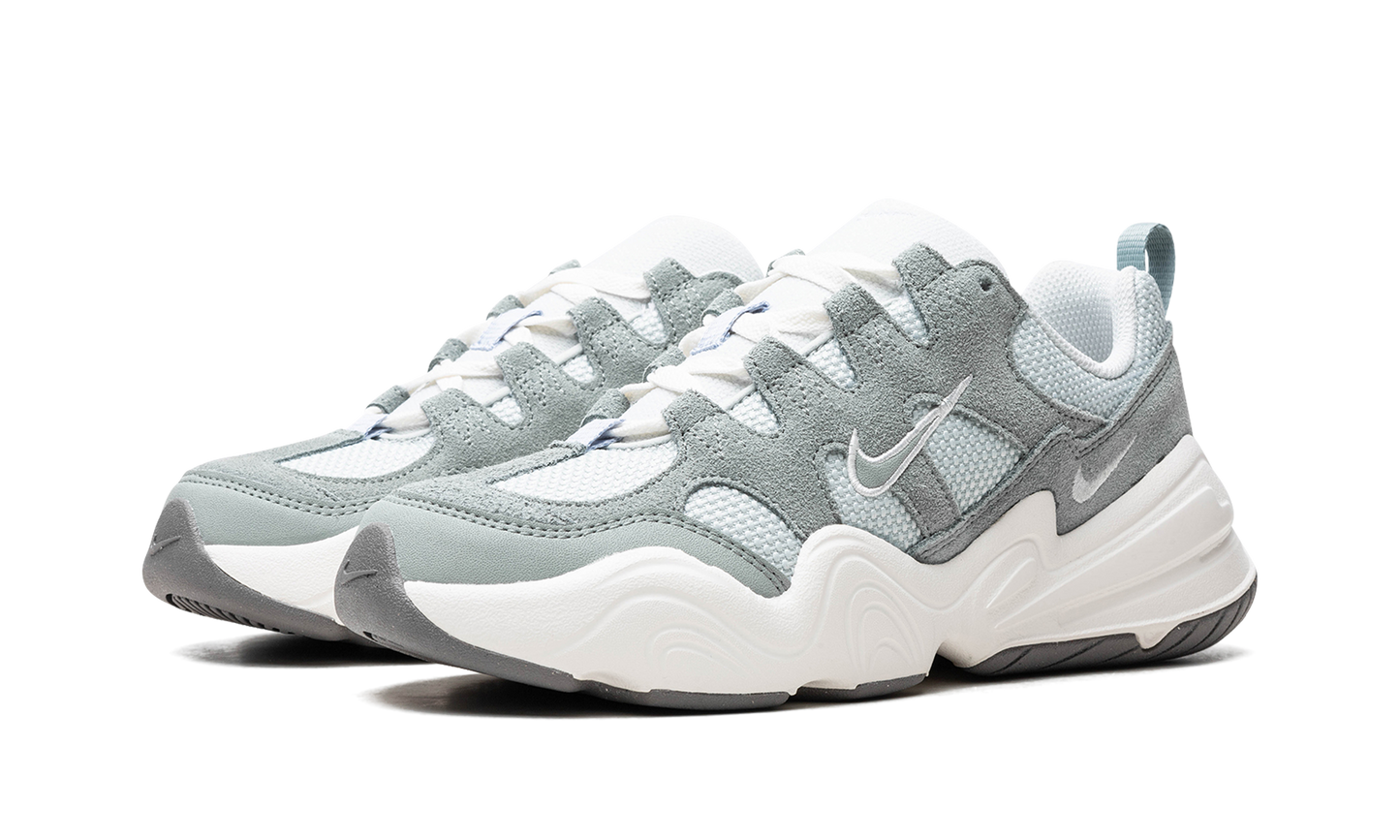Tech Hera WMNS "Mica Green Grey"
