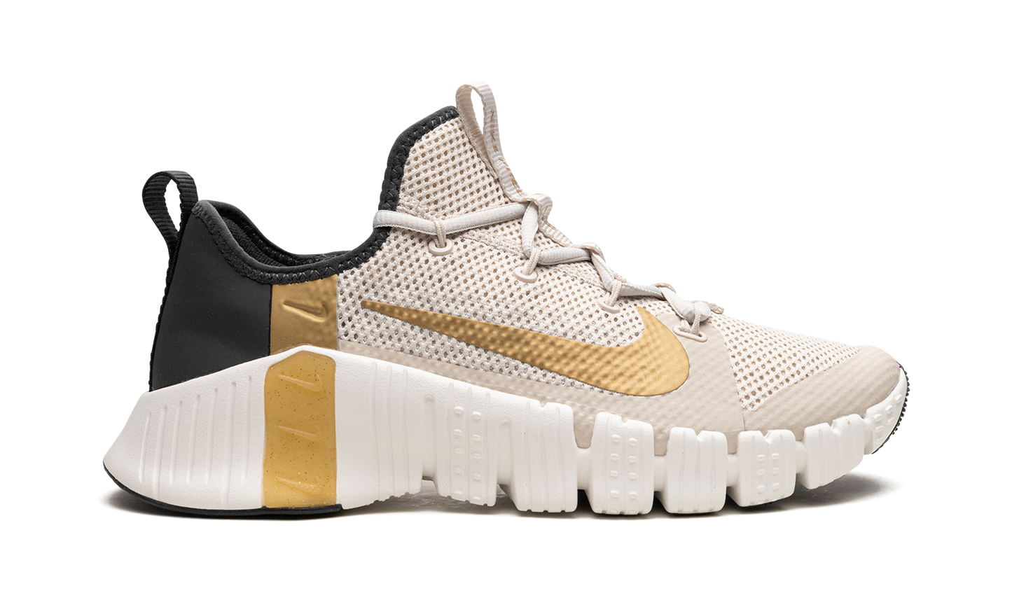 FREE METCON 3 WMNS "Light Orewood Brown"