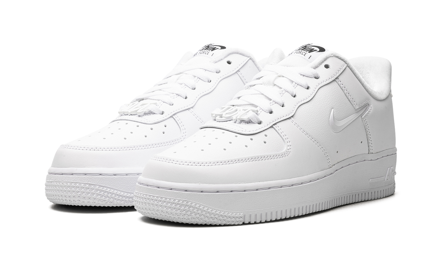 AIR FORCE 1 '07 SE WMNS "Tie Dye Swoosh"