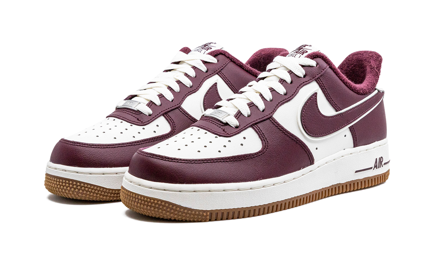 Air Force 1 Low "College Pack - Night Maroon"