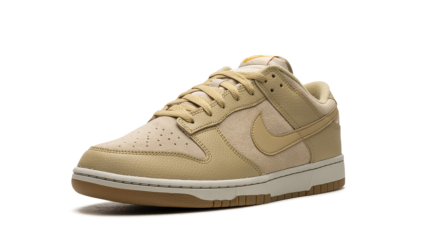 Dunk Low "Khaki / Gum"