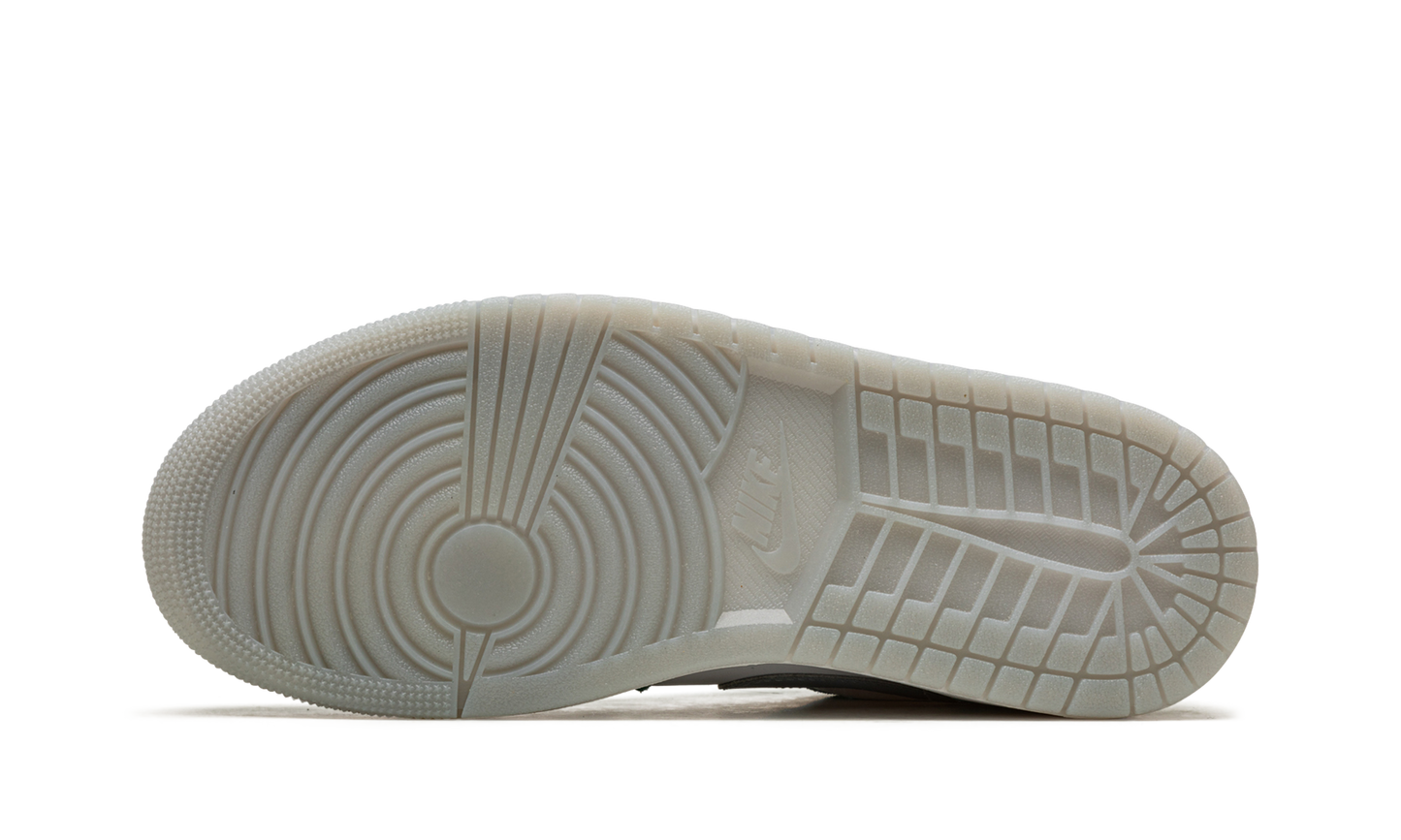 Air Jordan 1 Low SE "New Emerald"