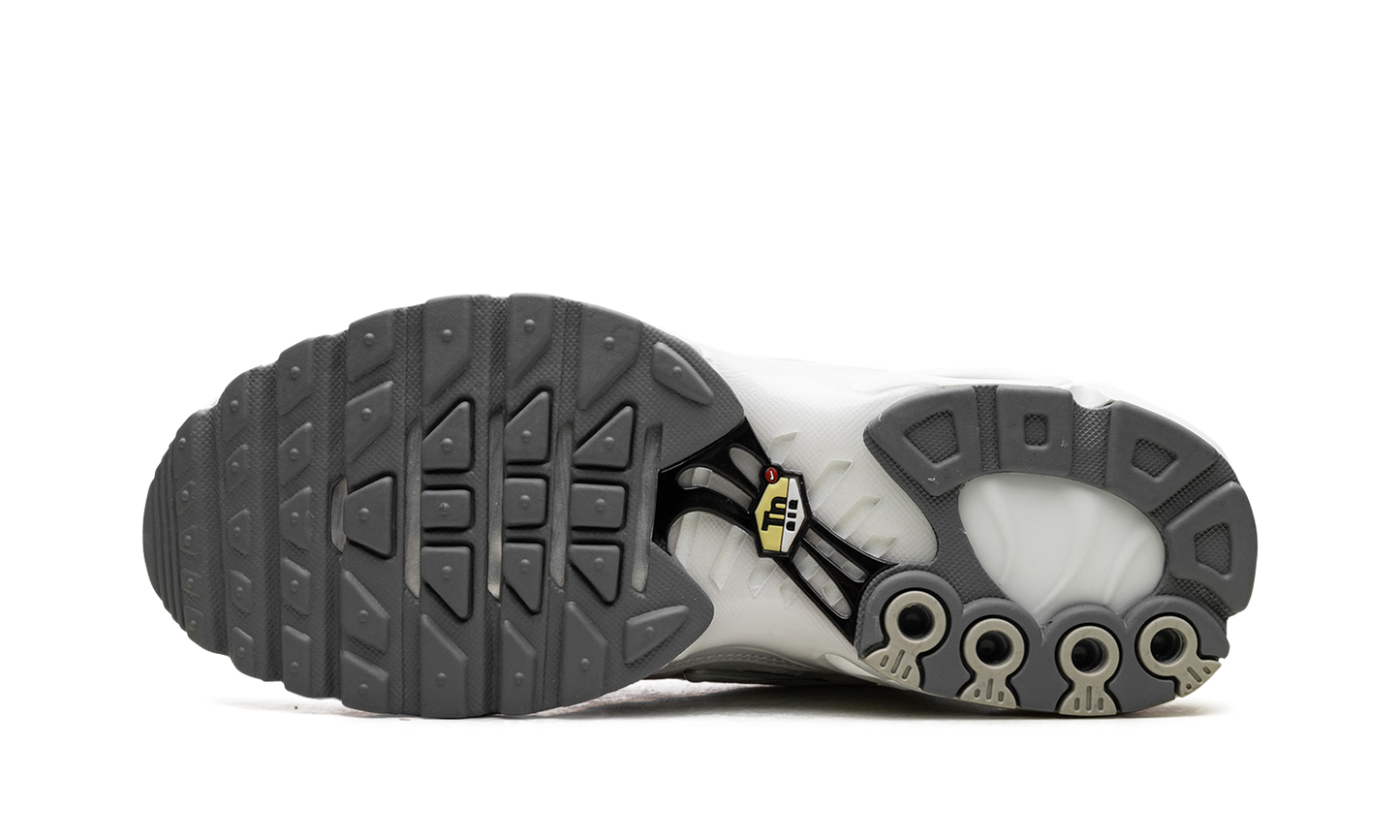 Air Max Plus "Triple White"