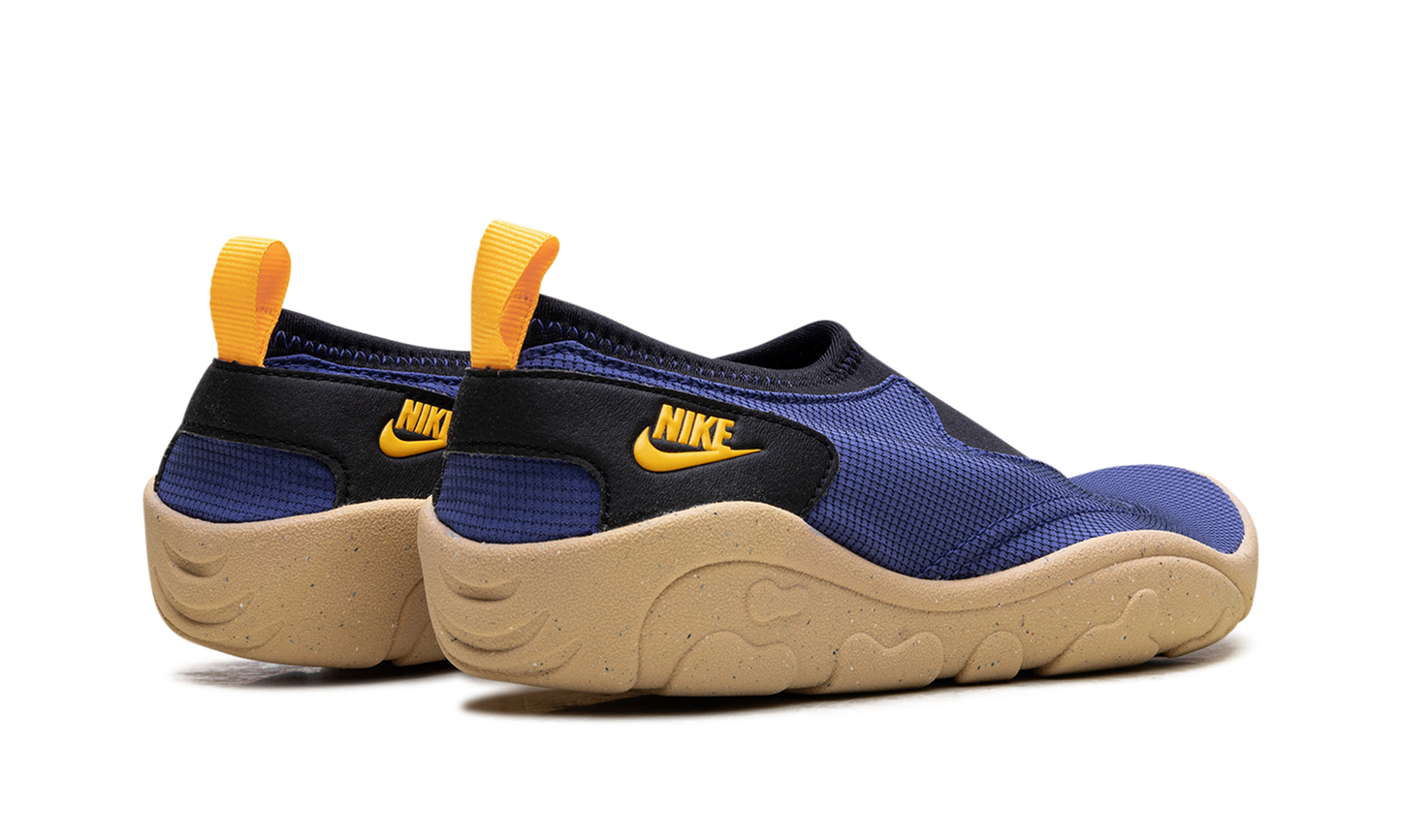 Aqua Turf "Deep Night Laser Orange Gum"