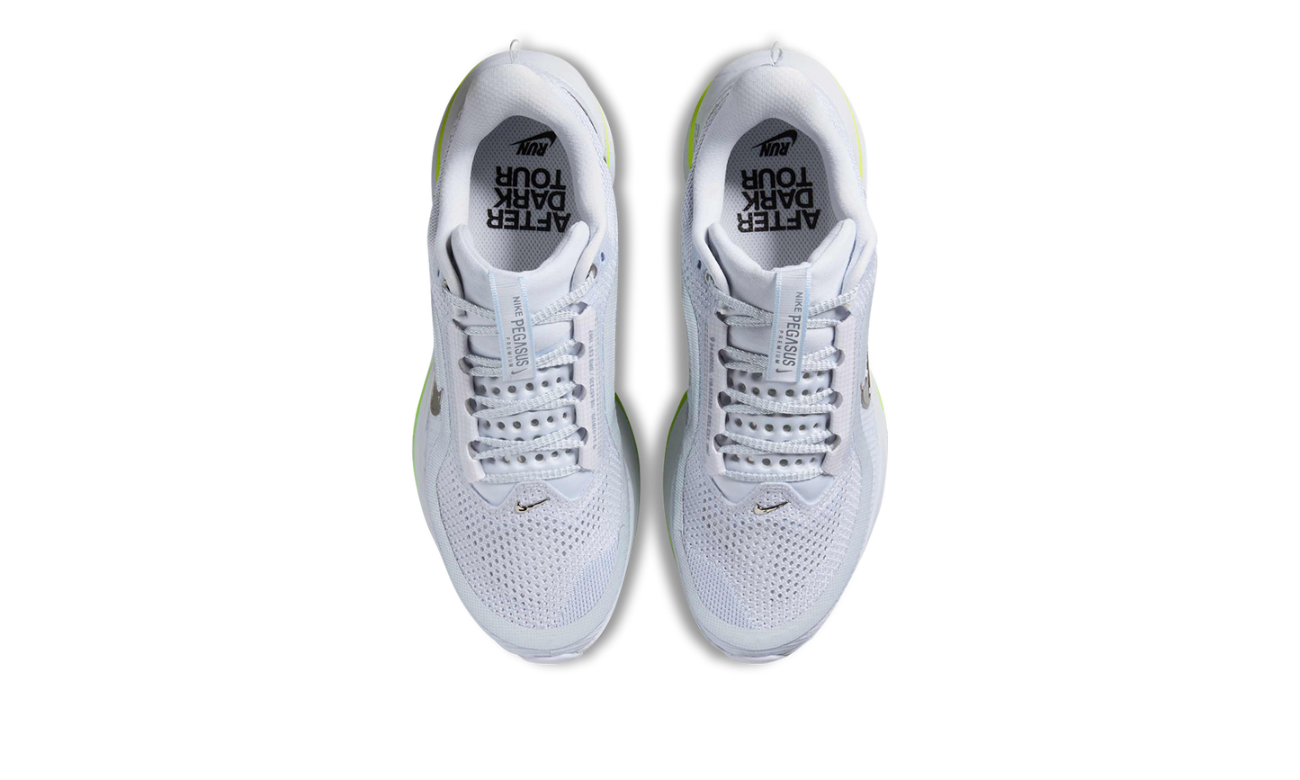 Pegasus Premium WMNS "After Dark Tour"