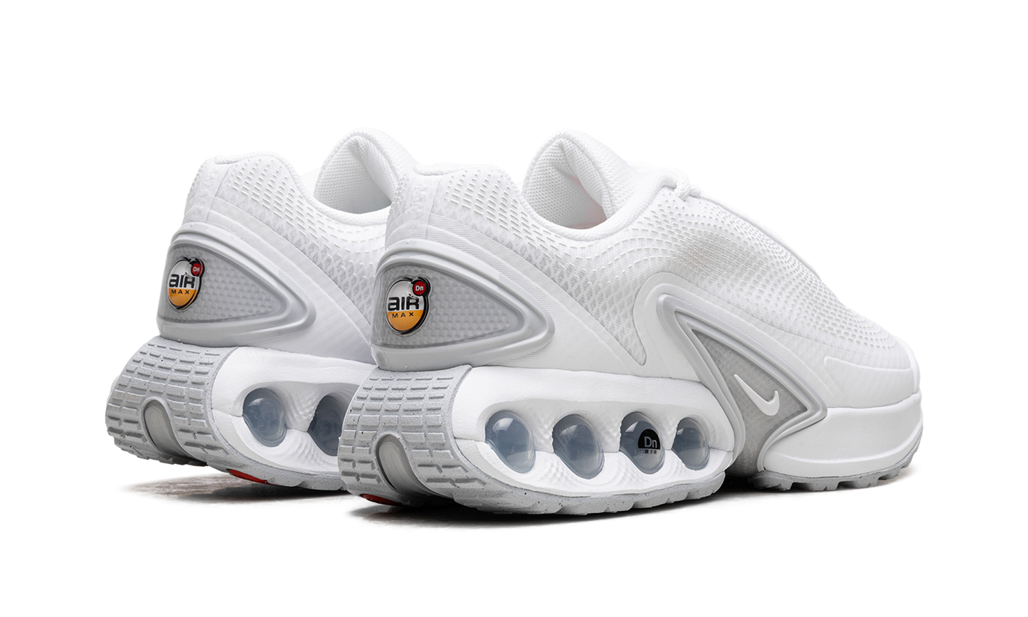 Air Max Dn WMNS "White Metallic Silver"