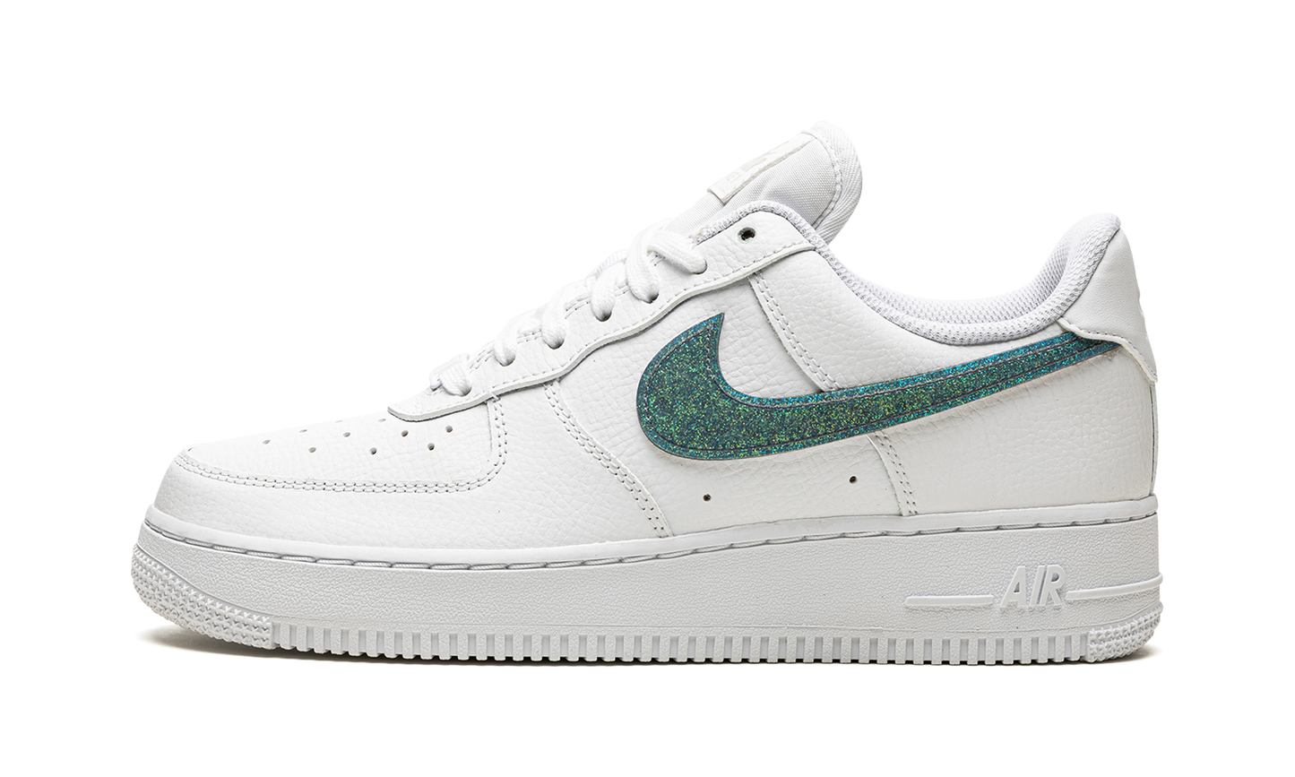 AIR FORCE 1 '07 ESS WMNS "Glitter Swoosh - Celery"