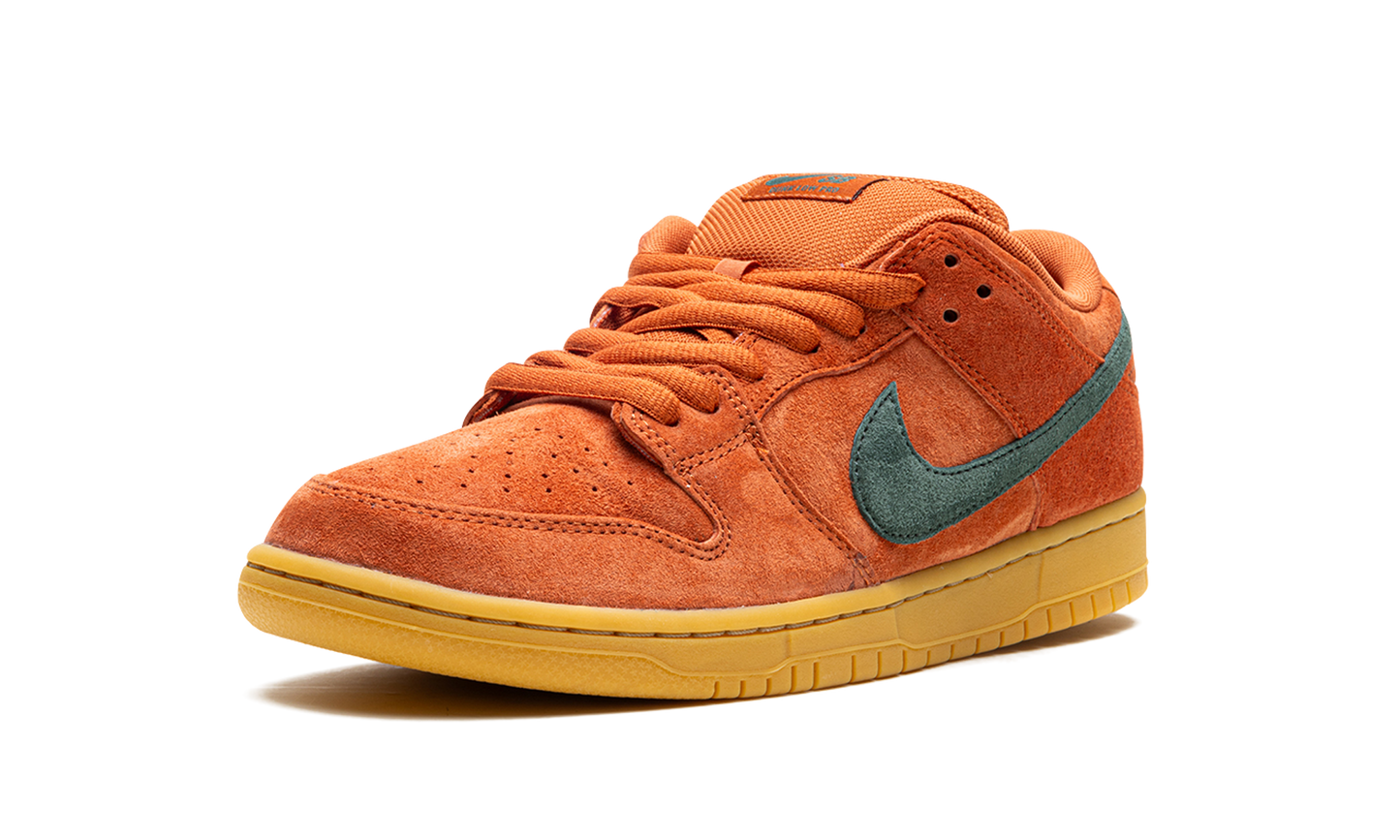 Nike SB Dunk Low Pro "Burnt Sunrise"