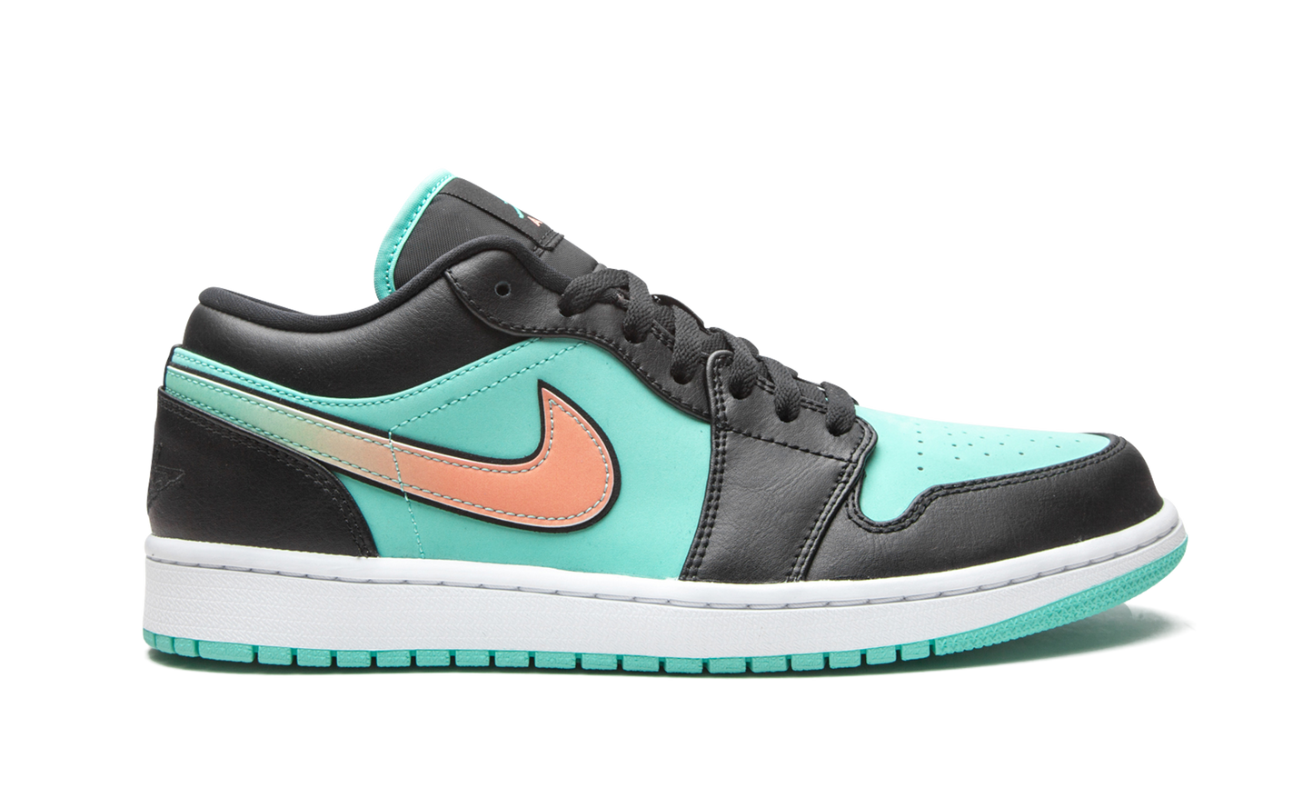 Air Jordan 1 Low SE "Tropical Twist"
