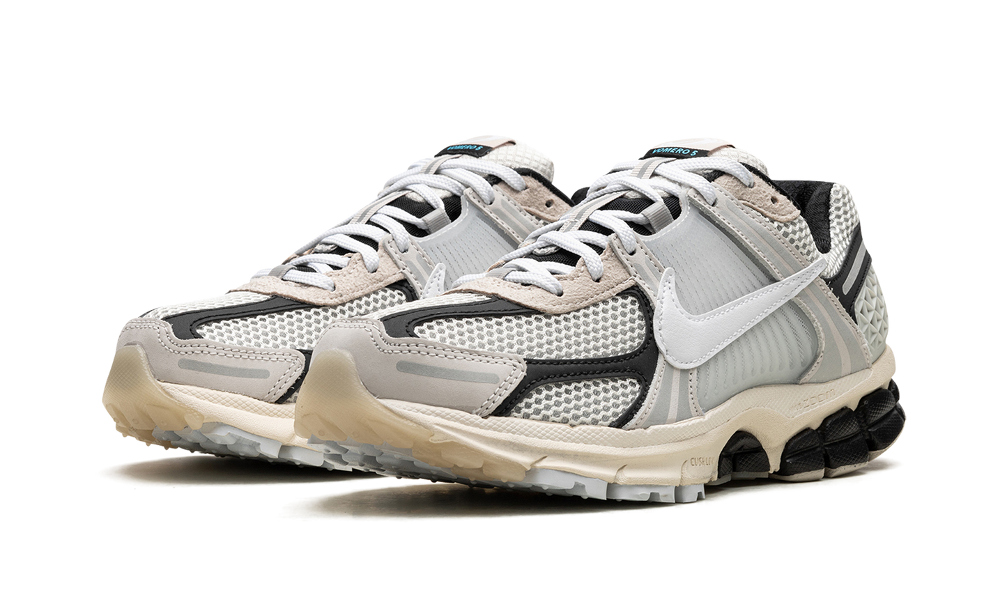 Nike Zoom Vomero 5 "Supersonic"