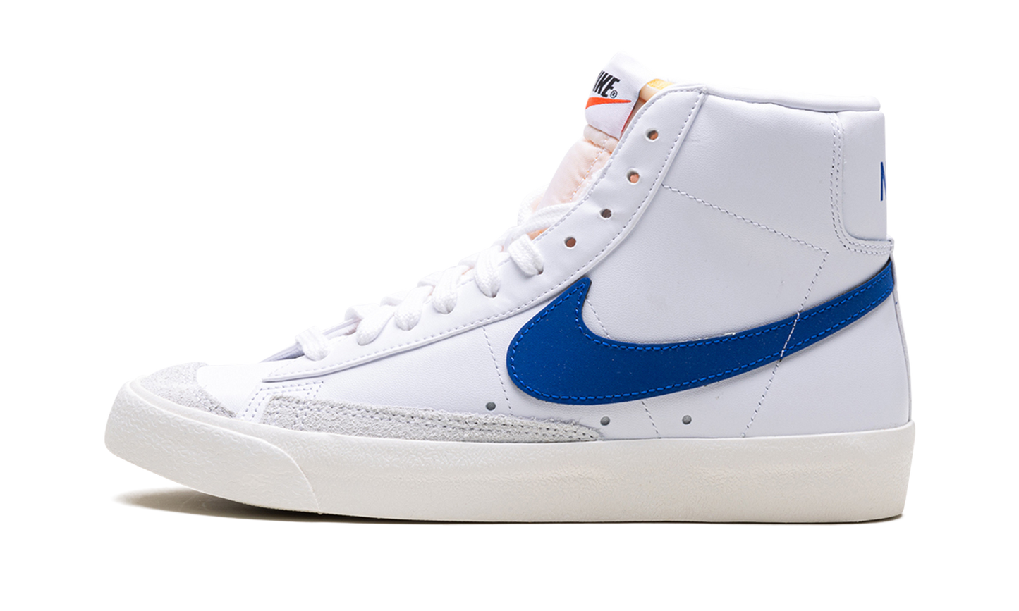 Blazer Mid '77 WMNS "White Game Royal"