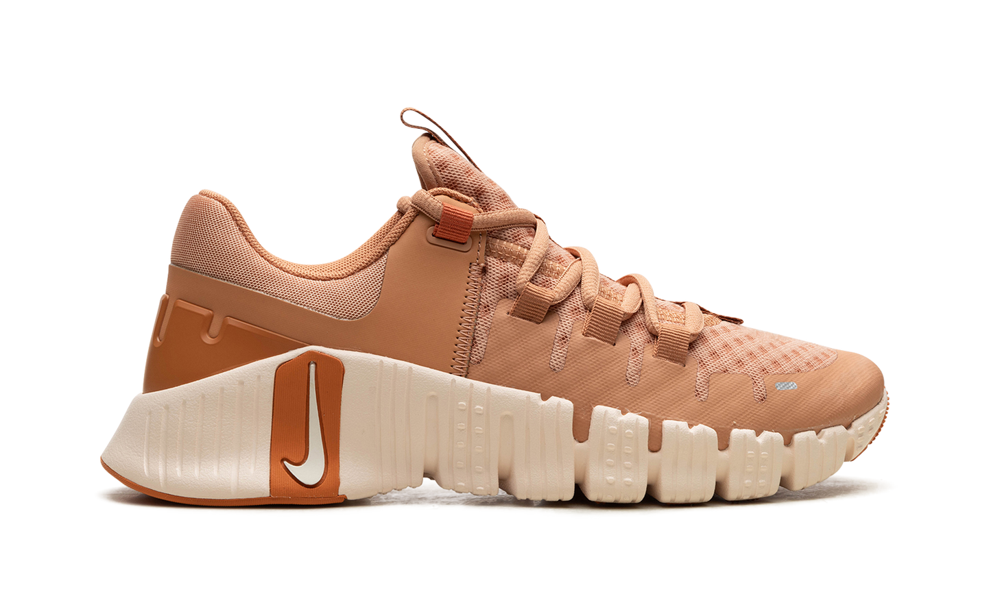 FREE METCON 5 WMNS "Amber Brown"