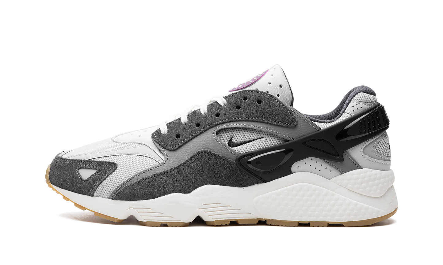 Nike Air Huarache Runner "Light Smoke Grey"