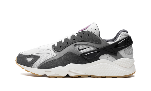 Nike Air Huarache Runner "Light Smoke Grey"