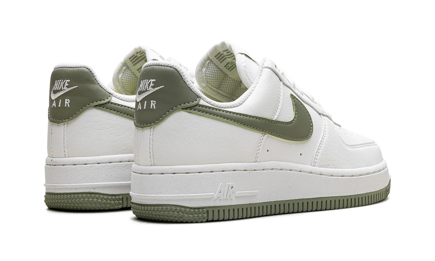 Air Force 1 '07 WMNS "Next Nature Oil Green"