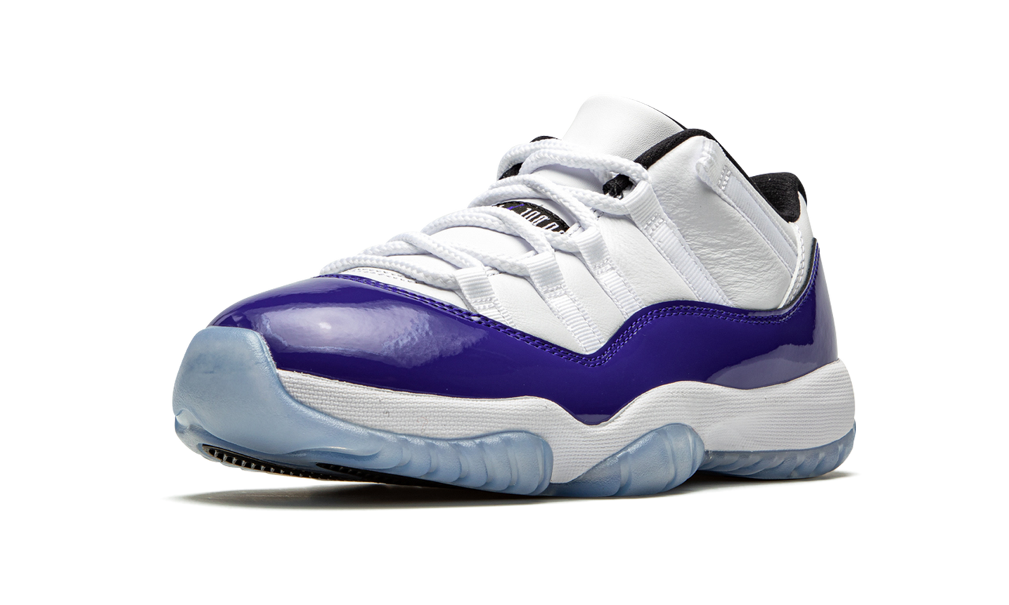AIR JORDAN 11 LOW WMNS "Concord Sketch"