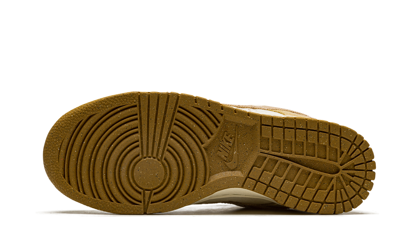 DUNK LO MNS WMNS "On the Bright Side"