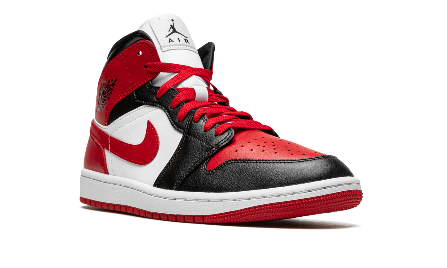 AIR JORDAN 1 MID WMNS "Alternate Bred Toe"