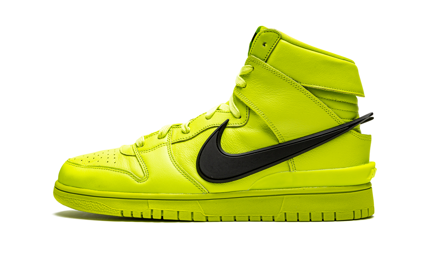 Dunk High "Ambush - Flash Lime"