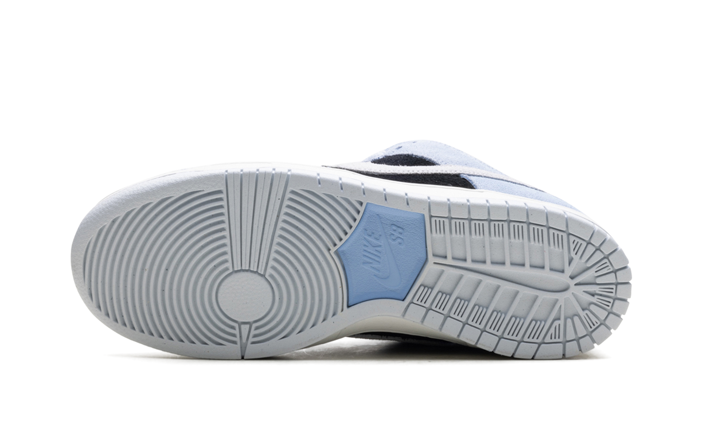 SB Dunk Low "Aluminum"