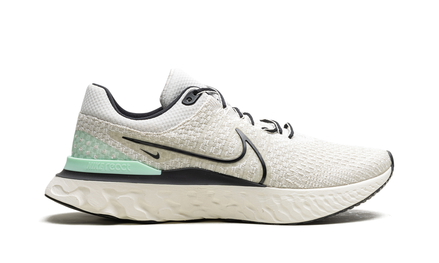 React Infinity Run Flyknit 3 "Phantom Black Mint"